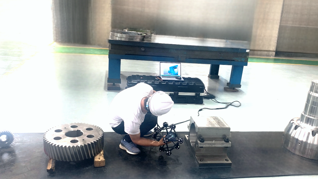 100m3超大跟蹤測量范圍，可一站連續(xù)測量多個工件，高效便捷，適應(yīng)性強。